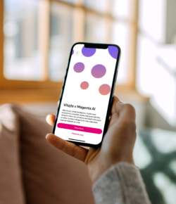 Magenta AI v novém: Přehlednější aplikace nabídne nové AI nástroje, ulehčí úpravu fotek i tvorbu podcastů