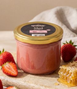 Jarní med s příchutí ovoce