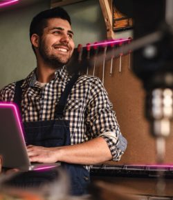 T-Mobile spouští expresní doručení náhradního routeru do 1 hodiny